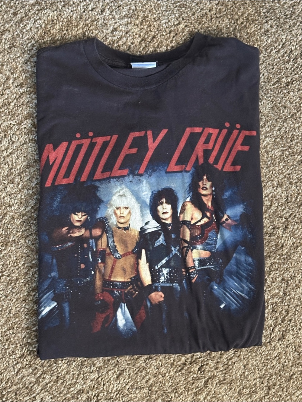 Mötley Crüe Black Graphic Band Tee with Red Logo
